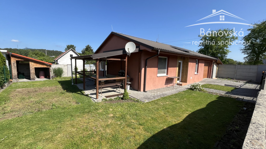 Rezervované - Ponúkame Vám na predaj rodinný dom v Novákoch