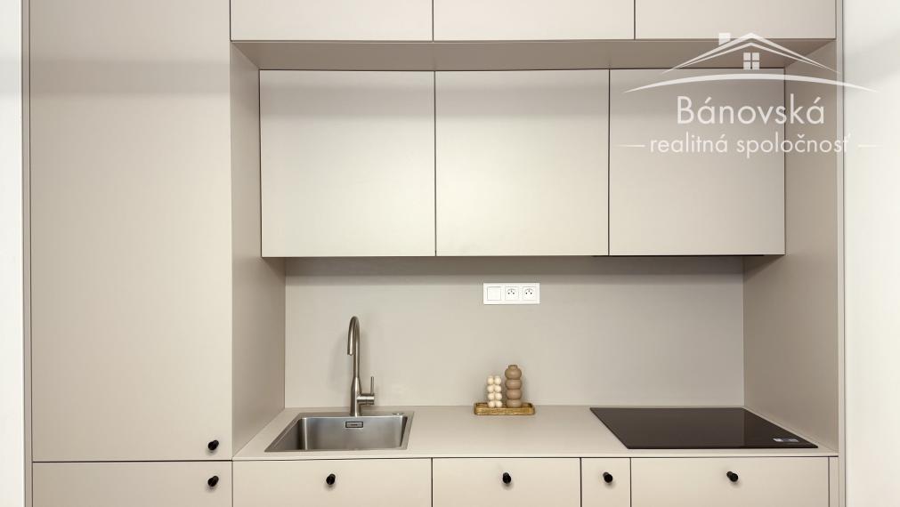 PRÉMIOVÝ PRENÁJOM – Dizajnový 2-izbový byt v SKY PARKU | Veža 4 | 16. poschodie