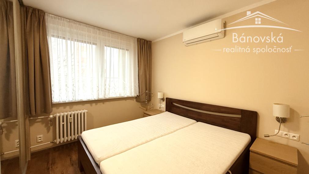 Prenájom 2-izbového bytu – Dúbravka, Gallayova ulica