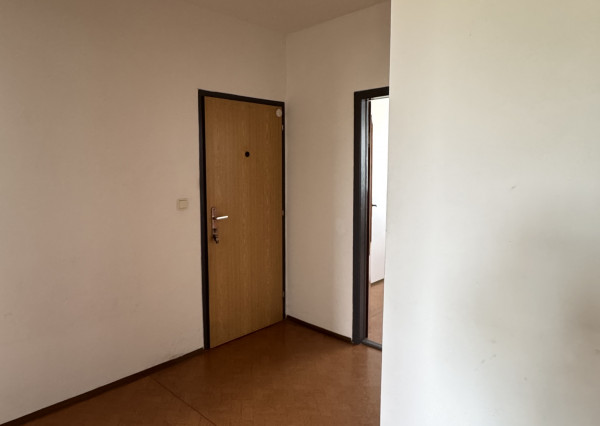 Svetlý 2 izbový byt s loggiou v tichej lokalite, Lúčna, Bánovce nad Bebravou