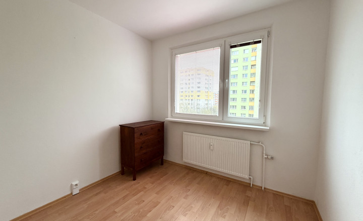 Svetlý 3 izbový byt s balkónom s celkovou plochhou 64,46 m2 v obľúbenej časti Petržalky, Bratislava V - fotografia 5
