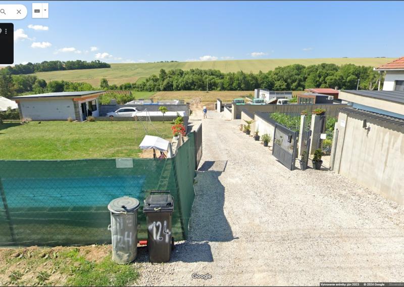 Ponúkame Vám na predaj stavebný pozemok v obci Otrhánky. - fotografia 1