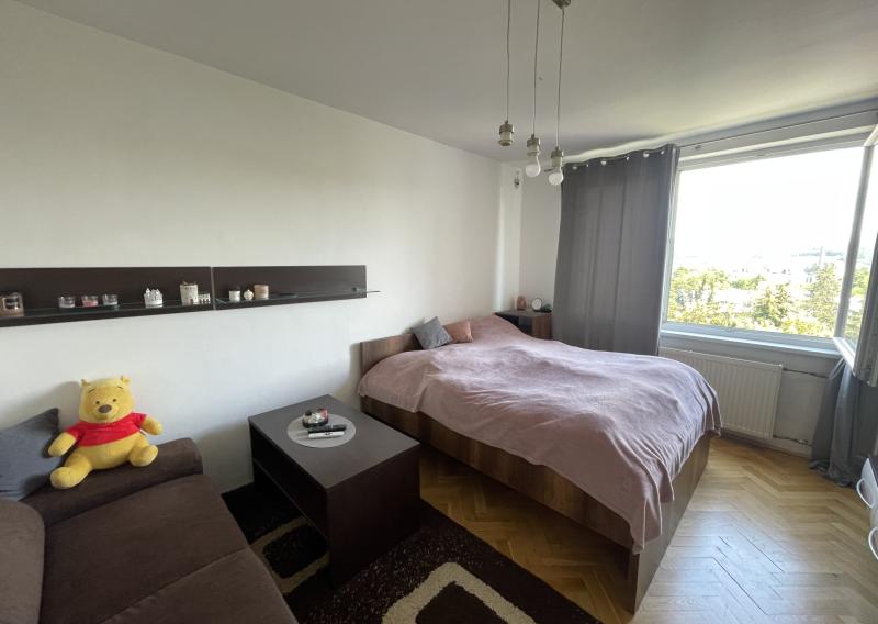 Ponúkame Vám na predaj 1-izbový byt v Bánovciach nad Bebravou o výmere 44m2. - fotografia 3